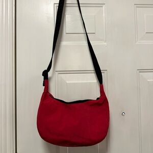 Small crescent candy apple from Baggu